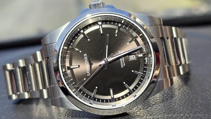 Longines Conquest