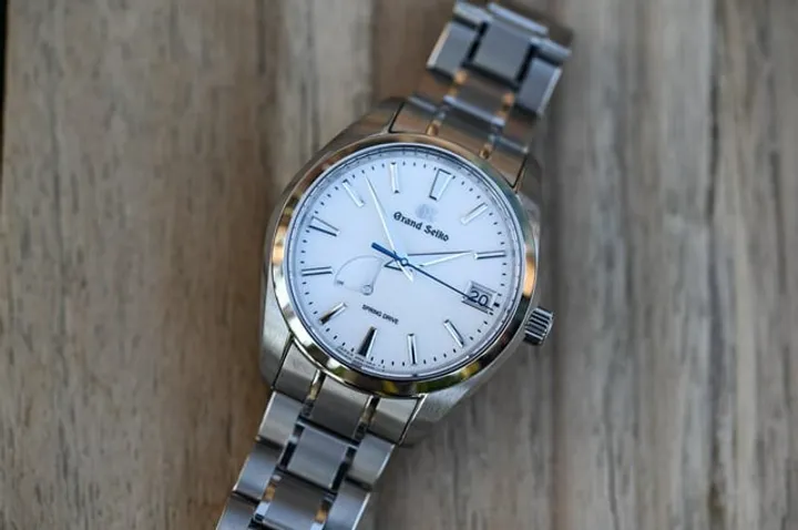 Grand Seiko Snowflake (SBGA211)